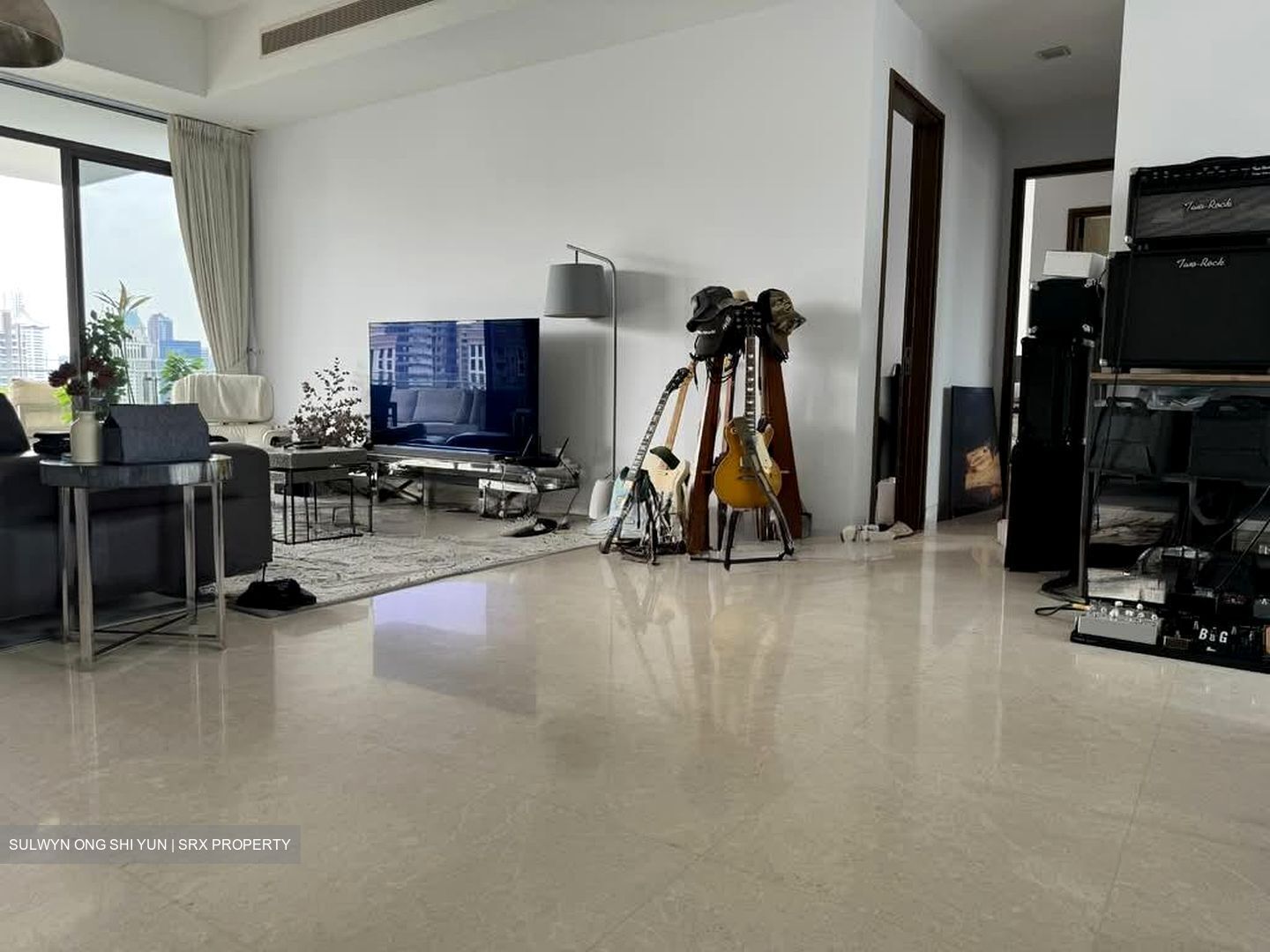 Latitude (D10), Condominium #569288851